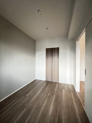 エンクレスト博多PARKSIDEの寝室