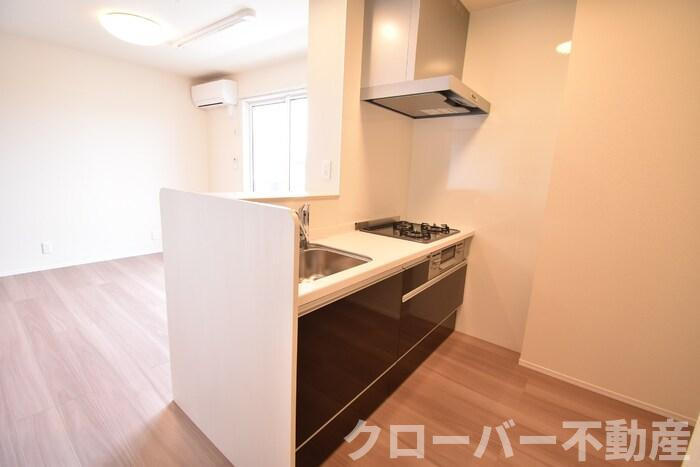 ライジング サンのキッチン|対面キッチン