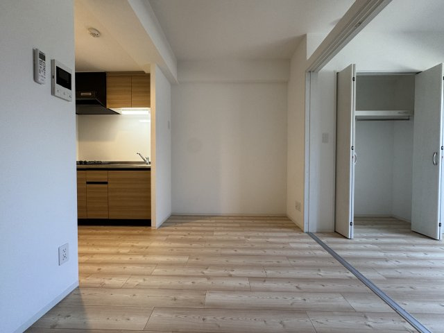 ウインズコート緑地パークの居間・リビング