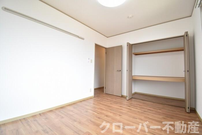 セジュール サライ A棟の内装|洋室６帖