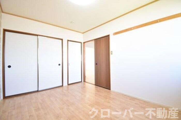 カーサＭの収納|洋室６帖
