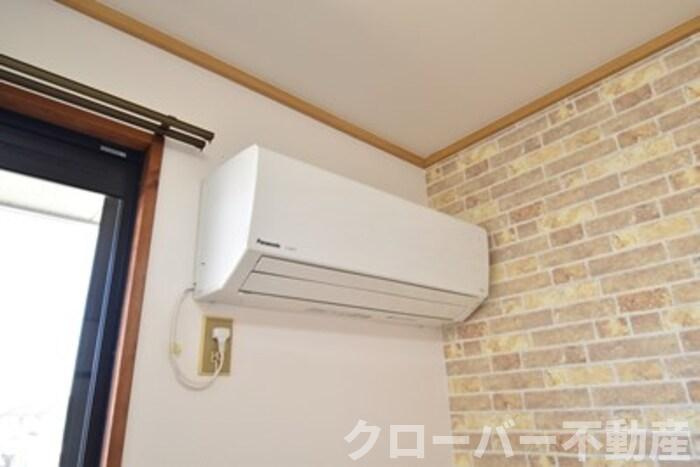 カーサＭの設備|備付エアコン（洋室）