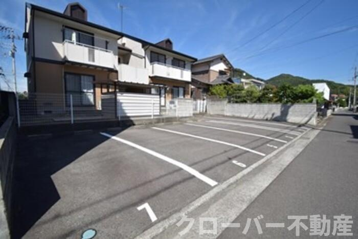 カーサＭの駐車場|駐車場