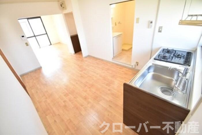 カーサＭのキッチン|ＬＤＫ１３．５帖