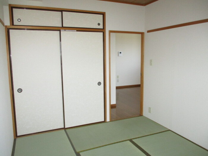 エーヴィゲス市川の寝室