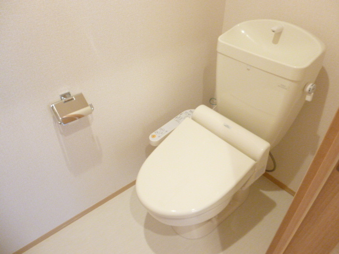 チャコールハウスのトイレ