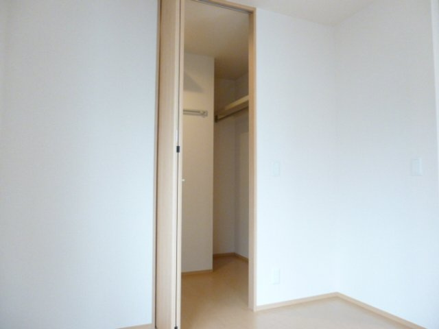 チャコールハウスの収納