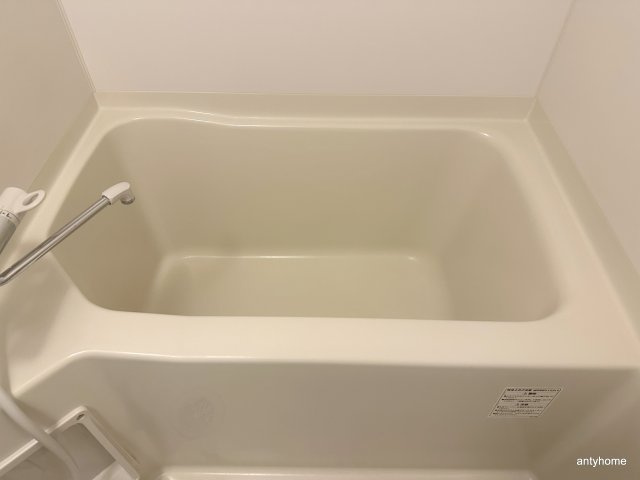 SERENiTE本町エコートの浴室