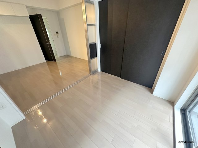 SERENiTE本町エコートの寝室