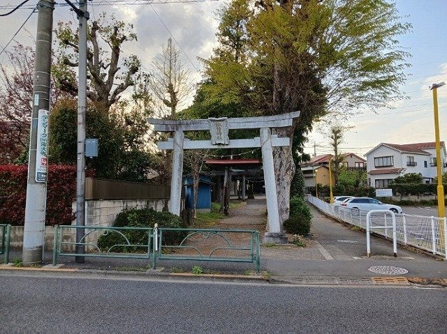 プラシード神代Ⅱの周辺|諏訪神社まで550m