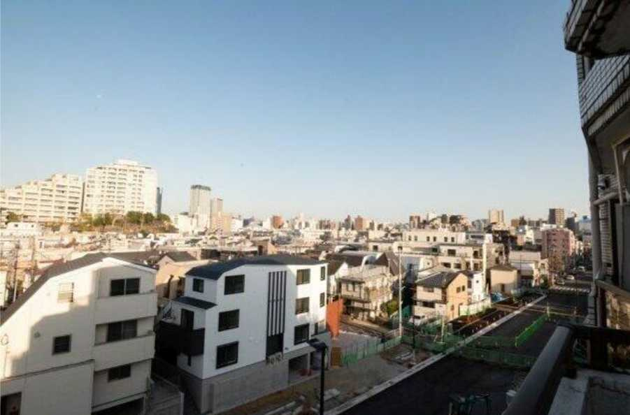 グランデール池尻　分譲賃貸　ルーフバルコニー　オートロックの展望