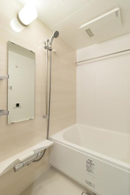 【浴室】 | ハイグラウンド神楽坂 | ※写真は同タイプ住戸です。