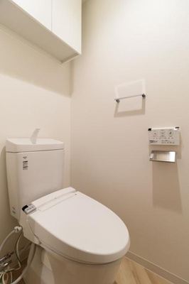 【トイレ】 | ハイグラウンド神楽坂 | ※写真は同タイプ住戸です。
