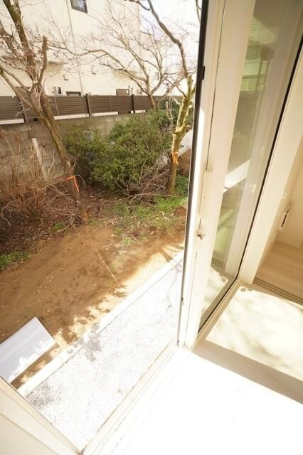 レジデンス　百音のバルコニー