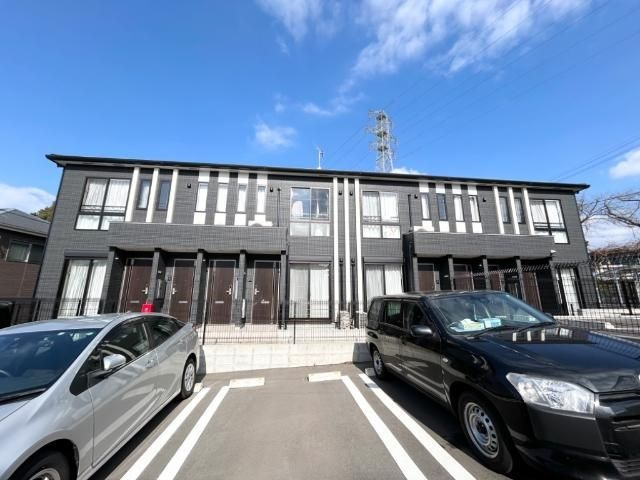 カーサ・大城の森の駐車場