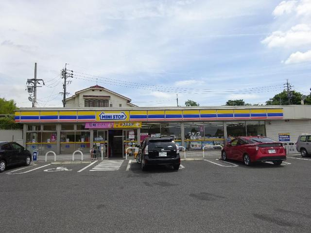 ヴィオラ日進の周辺|ミニストップ日進折戸町店まで592ｍ