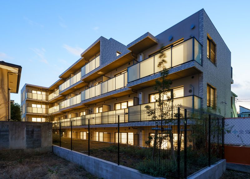 ＭＥＪＩＲＯＲＥＳＩＤＥＮＣＥの外観