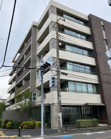 プラウド宮前平トレサージュの外観