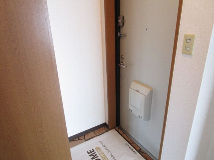 ベルメゾンの玄関|他部屋参考写真