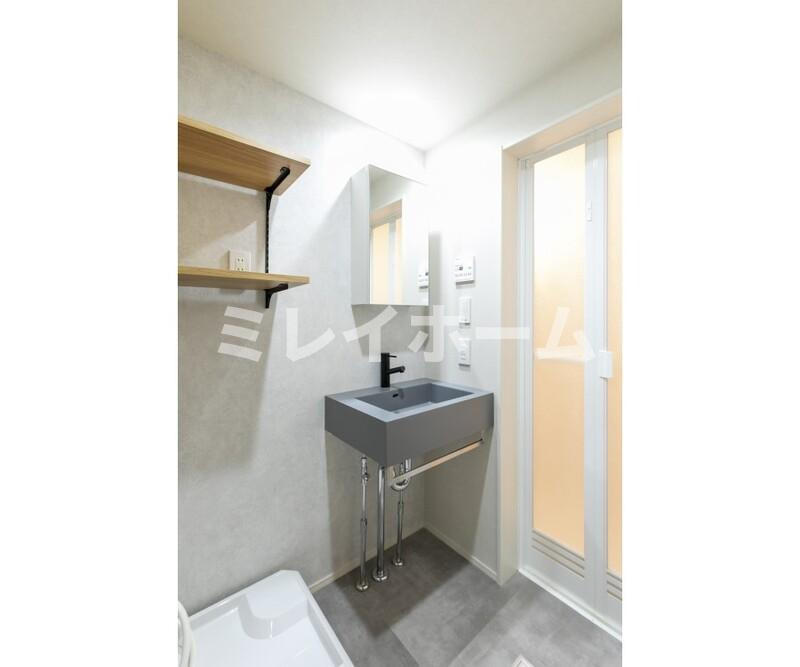 ウッドクレスト大井レジデンスの独立洗面台