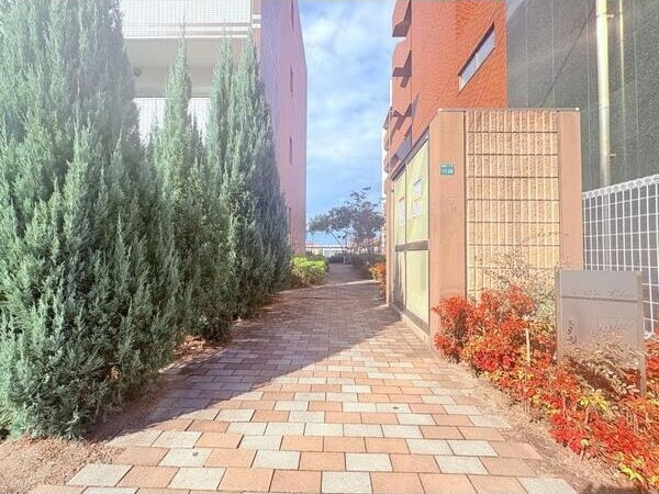 アーバンS.T.Tの周辺