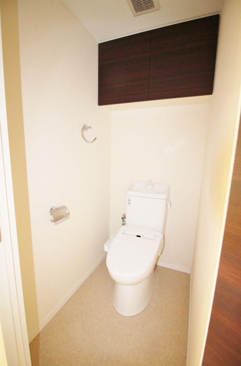 熊本市中央区菅原町の賃貸マンションのトイレ