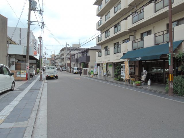 グランシャルムの周辺