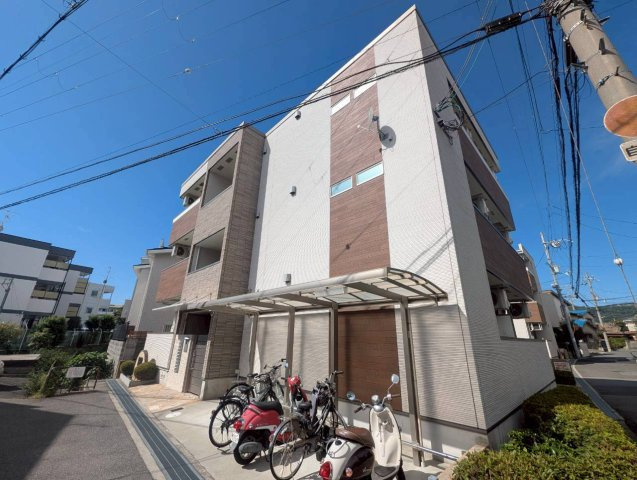 マノワールⅡ番館の外観