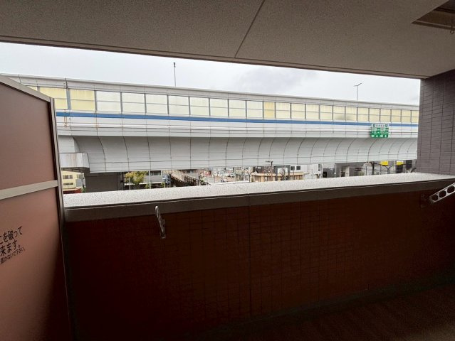 プレジオ西宮今津のバルコニー