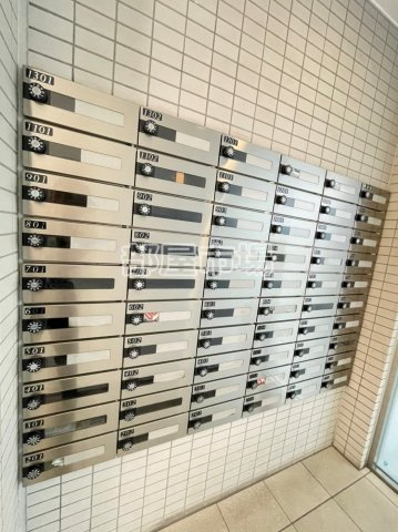KDXレジデンス入谷のその他共用部分|メールボックス
