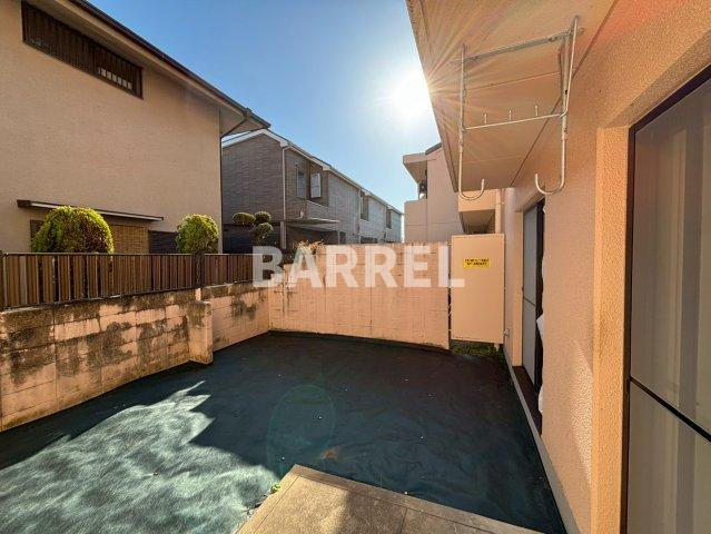 ラポール新伊丹のバルコニー