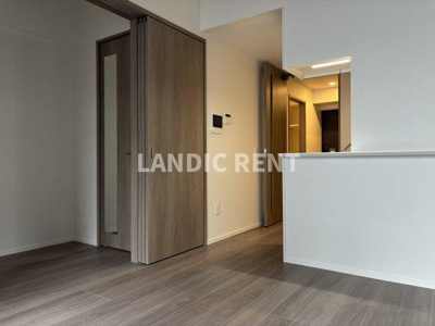 【内装】 | LANDIC O3152