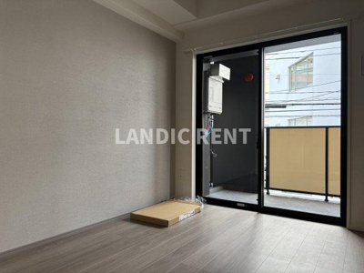 【内装】 | LANDIC O3152
