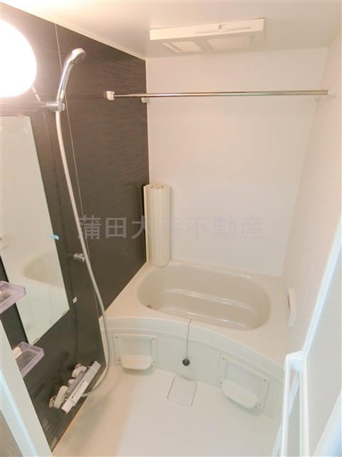 クレストラン蒲田の浴室