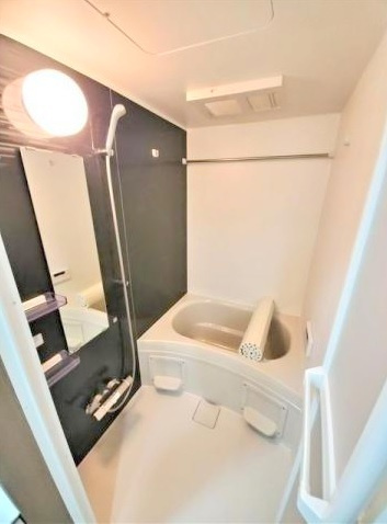 クレストラン蒲田の浴室|バスルーム　お風呂浴室乾燥機、追い炊き機能付き