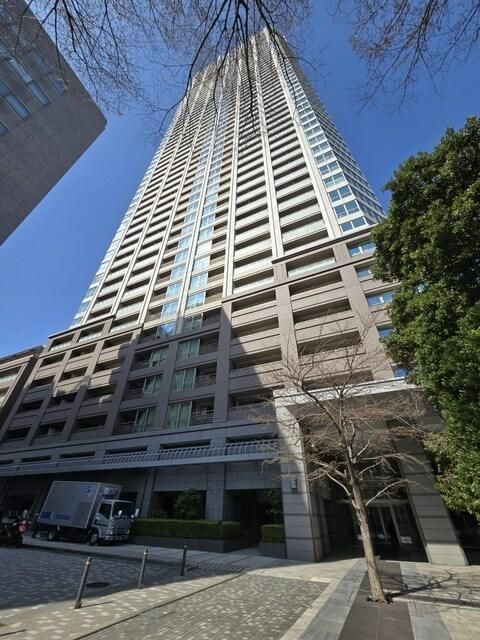 富久クロスコンフォートタワー