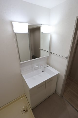 【設備】 | ブランミュール陶器 | 室内洗濯機置場