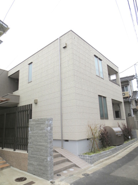 ＷＩＳＴＥＲＩＡ　ＰＬＡＣＥ