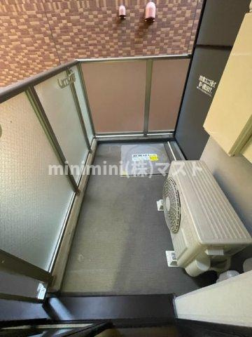 HS梅田EASTのバルコニー