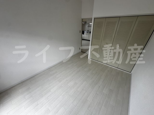 シロハイヌ吉田の洋室|個人の部屋や寝室として使える洋室です