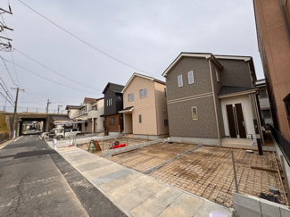 【前面道路含む現地写真】 | Heartful-Town守山区川北町2期全2棟【仲介手数料無料　白沢小　守山北中】 | 今すぐのご案内可能です！→  0120-336-922　までお気軽にお問い合わせください。