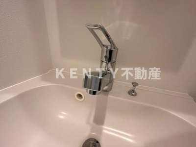 【洗面所】 | アーバンパーク東六郷Ⅰ | コンパクトで使いやすい洗面所