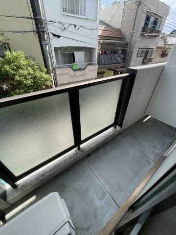 レナジア大和田のバルコニー