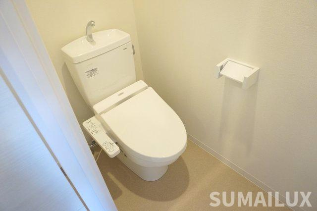 熊本市中央区上京塚町の賃貸マンションのトイレ