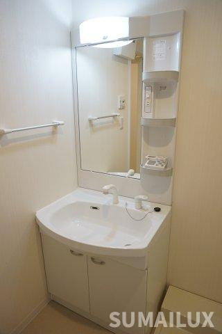 熊本市中央区上京塚町の賃貸マンションの独立洗面台