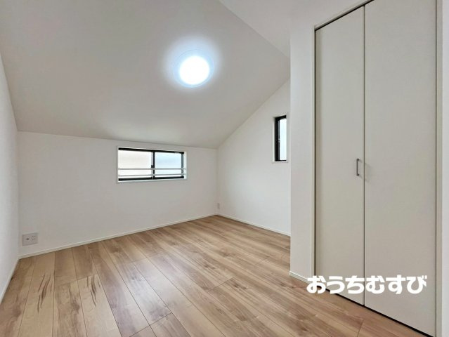 名東区猪子石11317①の洋室