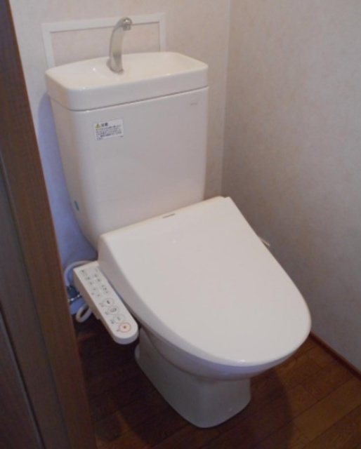 ソレイユのトイレ|ウォシュレット完備のトイレ