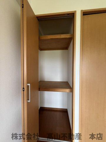 宗像市稲元１丁目の賃貸マンションの収納
