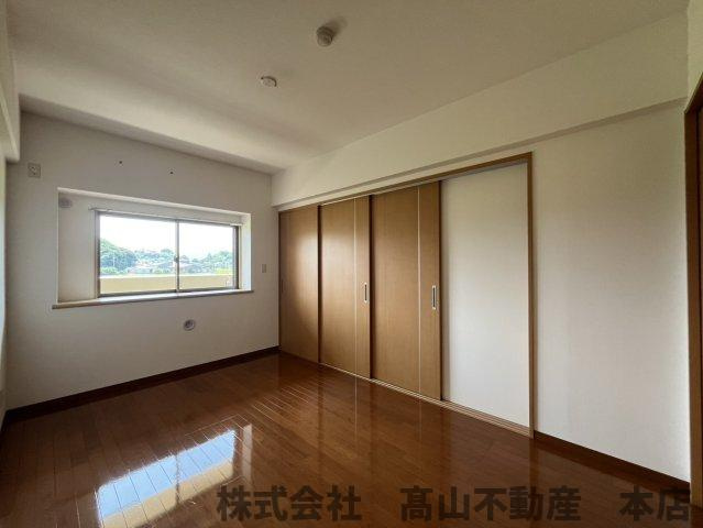 宗像市稲元１丁目の賃貸マンションの洋室