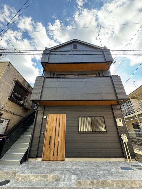 足立区綾瀬５丁目の店舗事務所